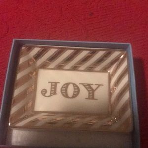 Reese Witherspoon’s Trinket tray